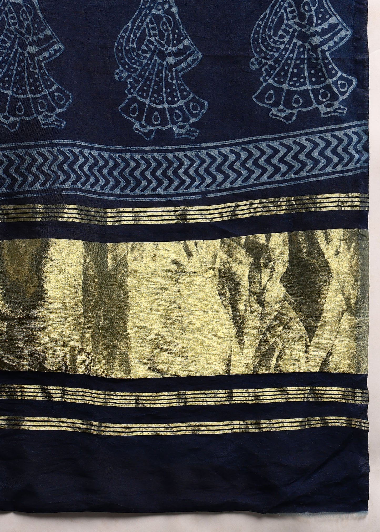 INDIGO PRINTED STRAIGHT SUIT