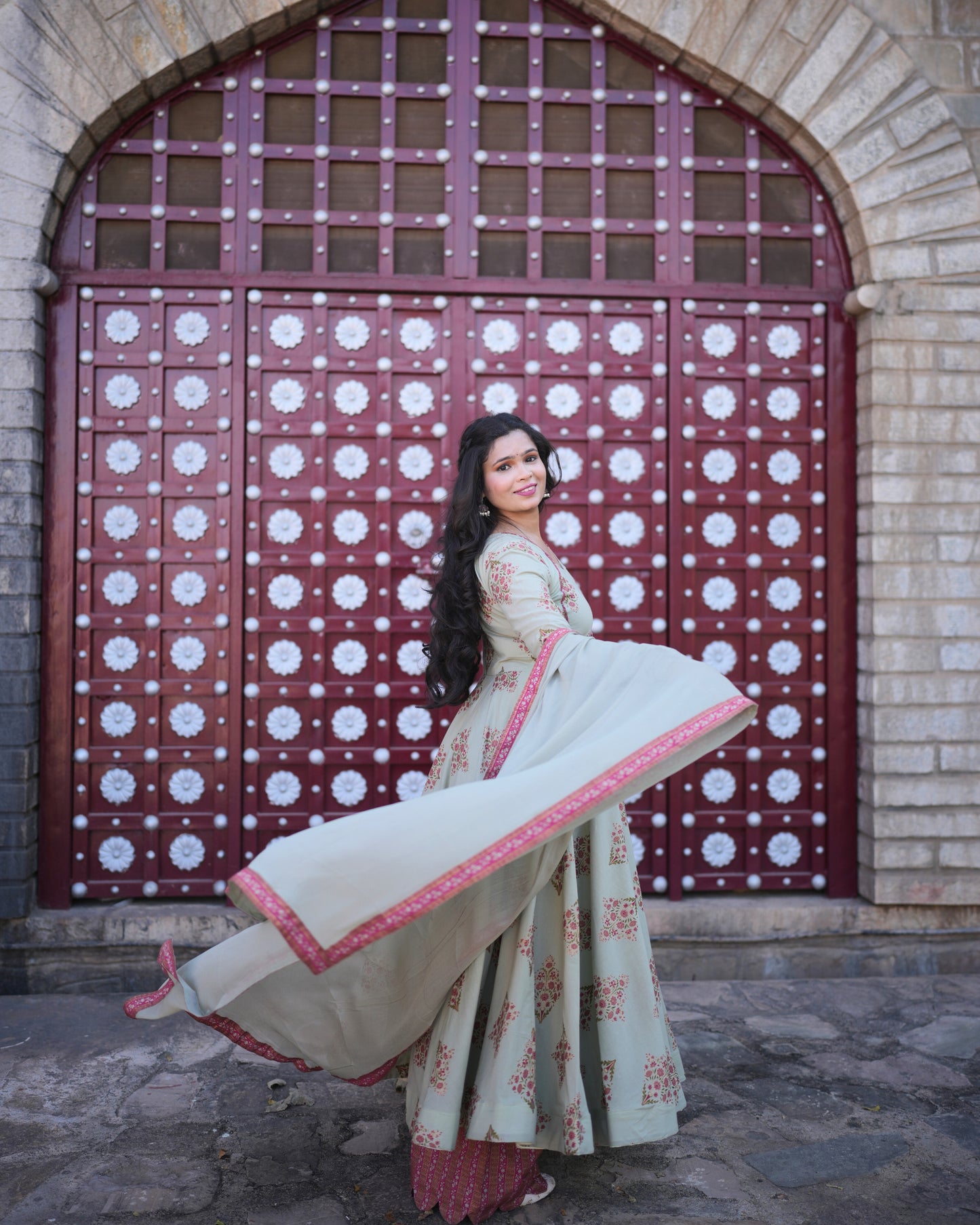 PISTACHIO ROYAL ETHINIC SUIT SET