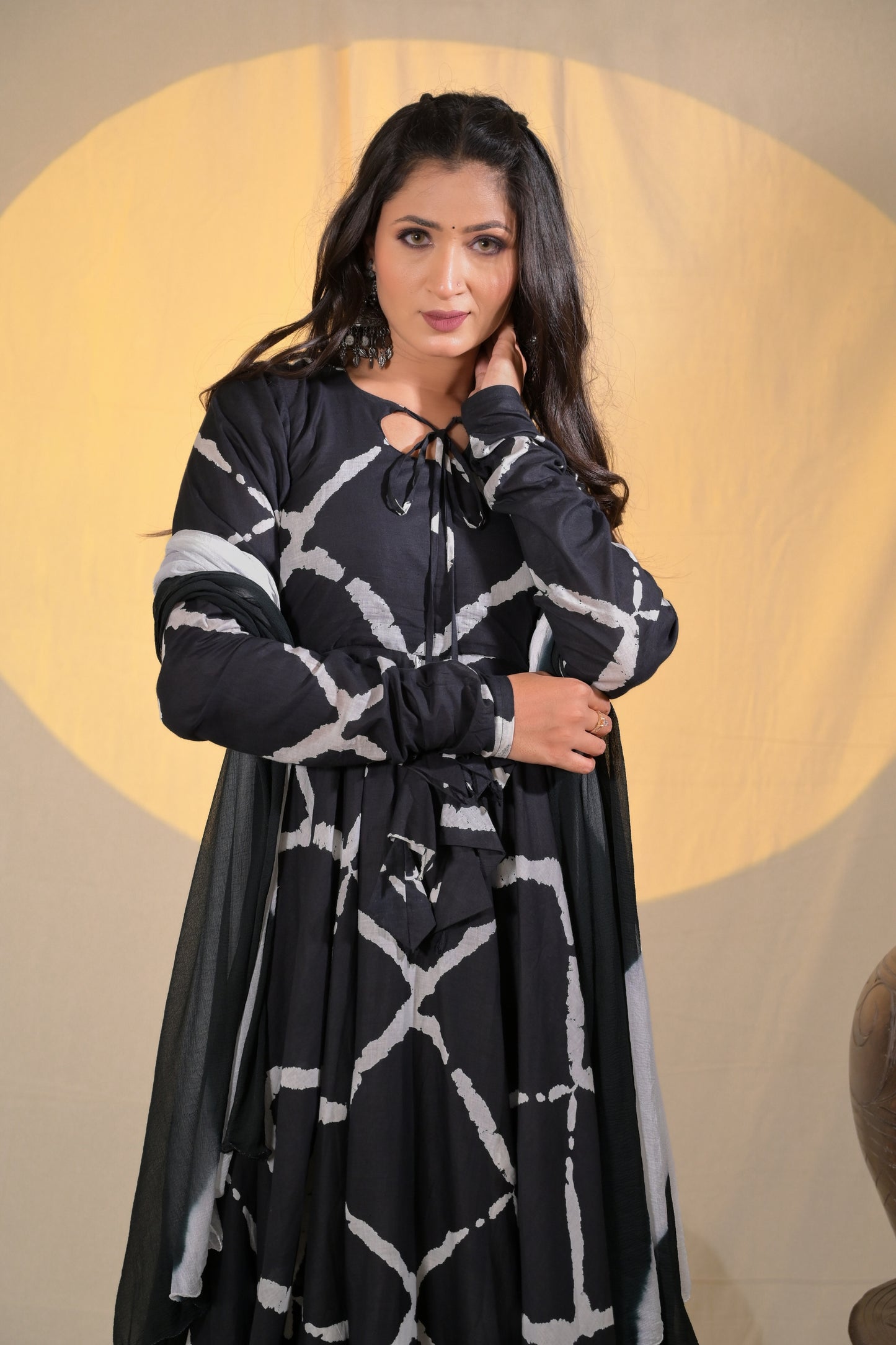 CHARCOAL BANDHANI SUIT SET
