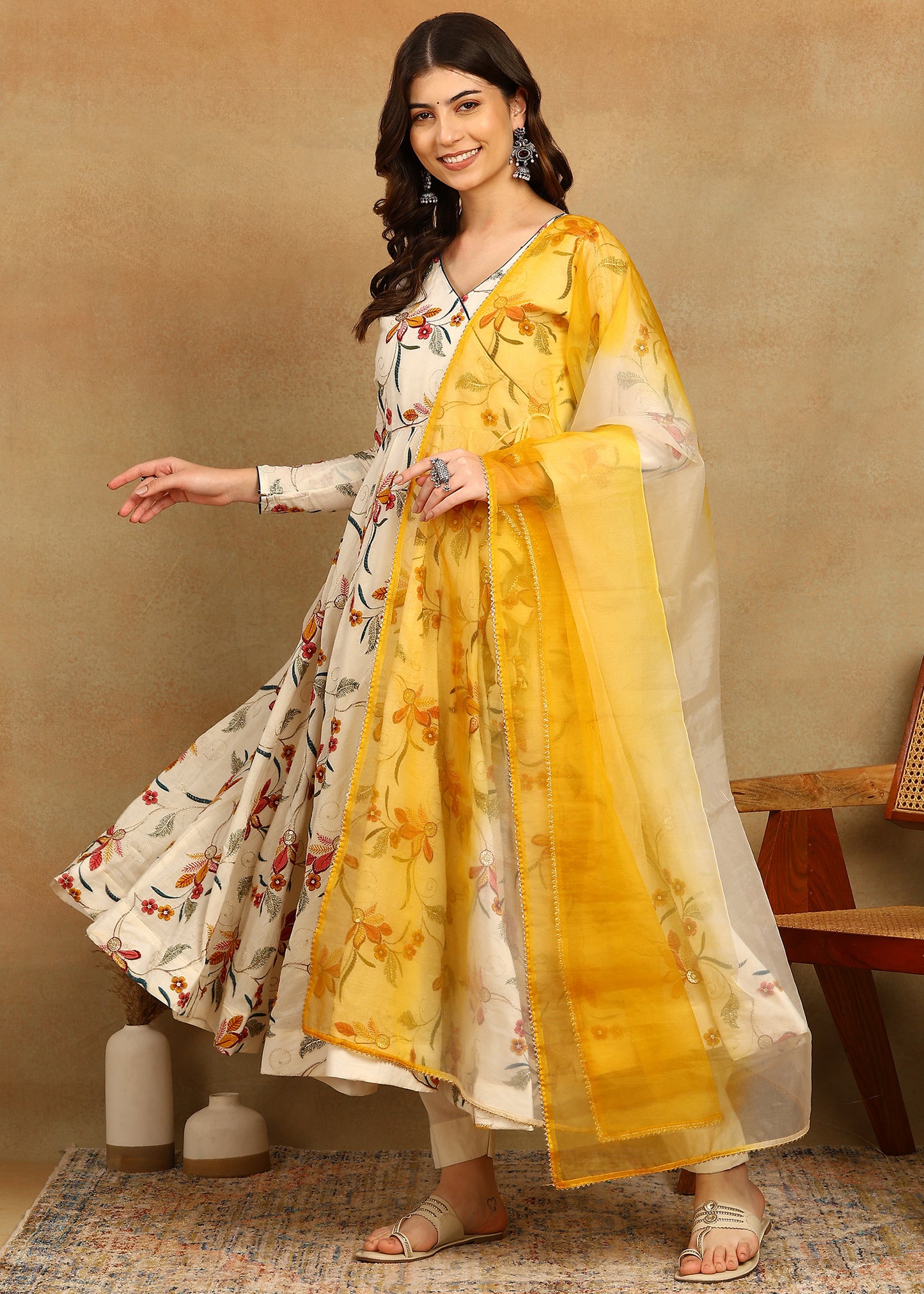 EMBORIDED ANARKALI SUIT SET