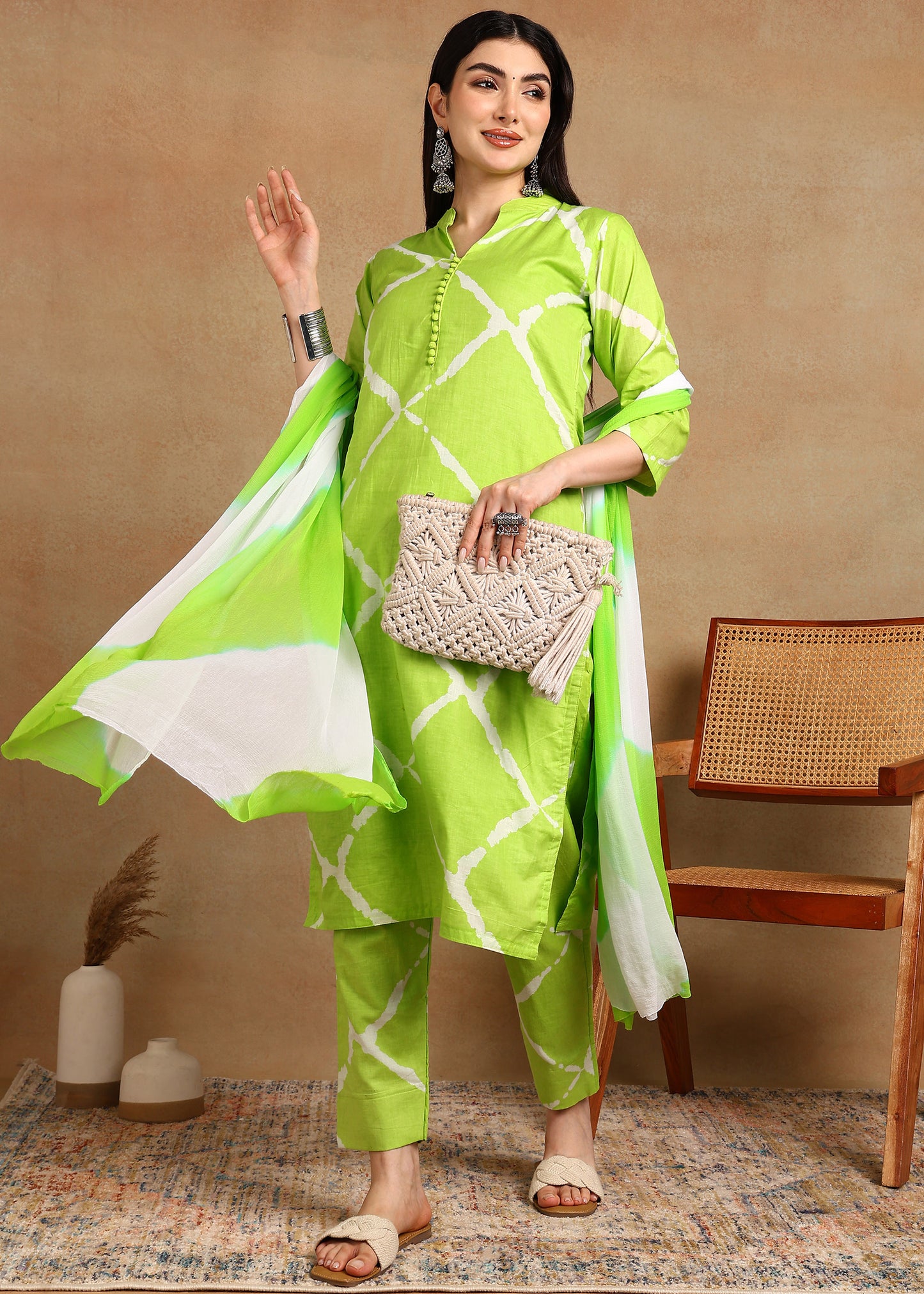 GREEN CHECKS STRAIGHT SUIT SET