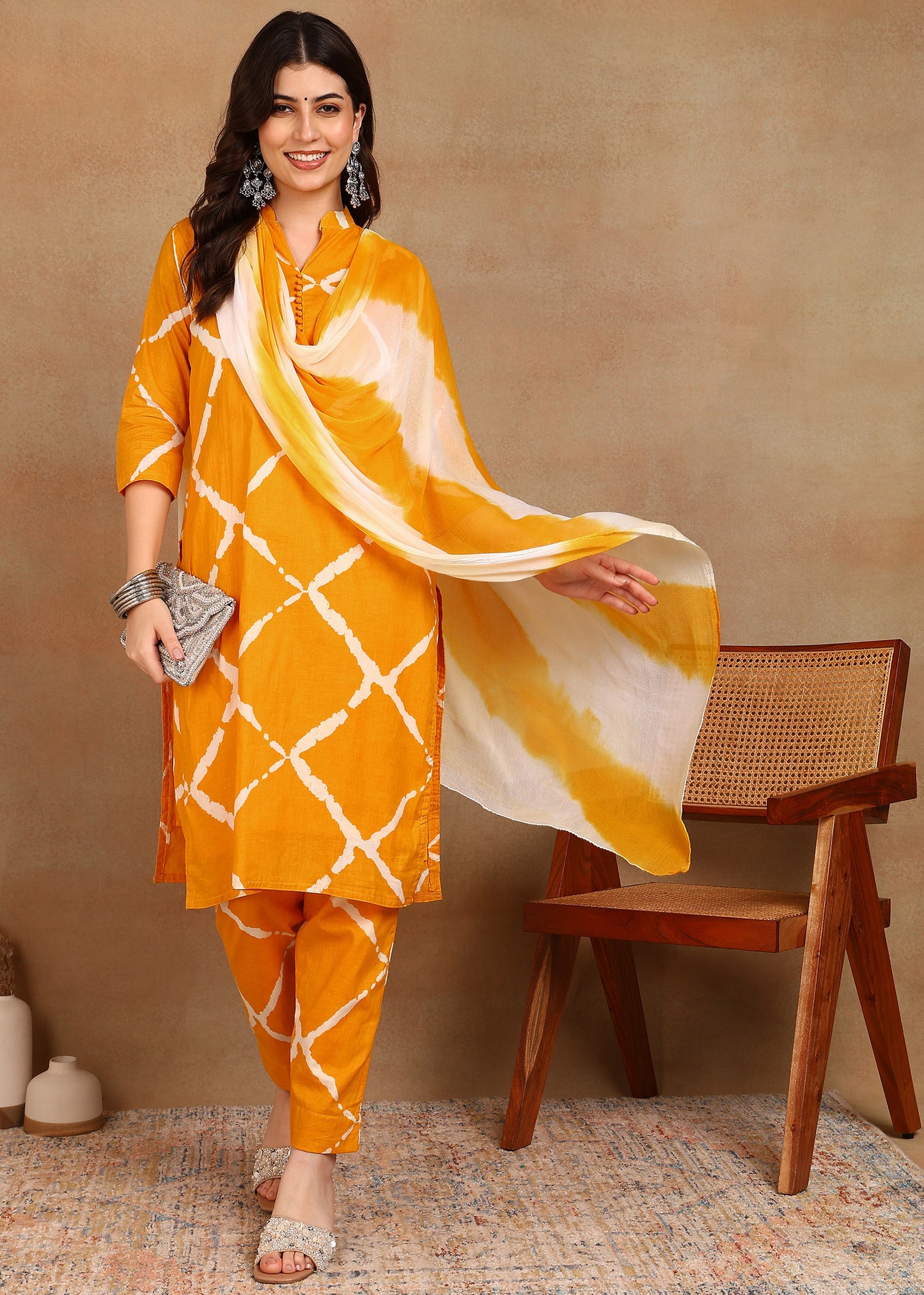 Haldi Hues Straight Suit