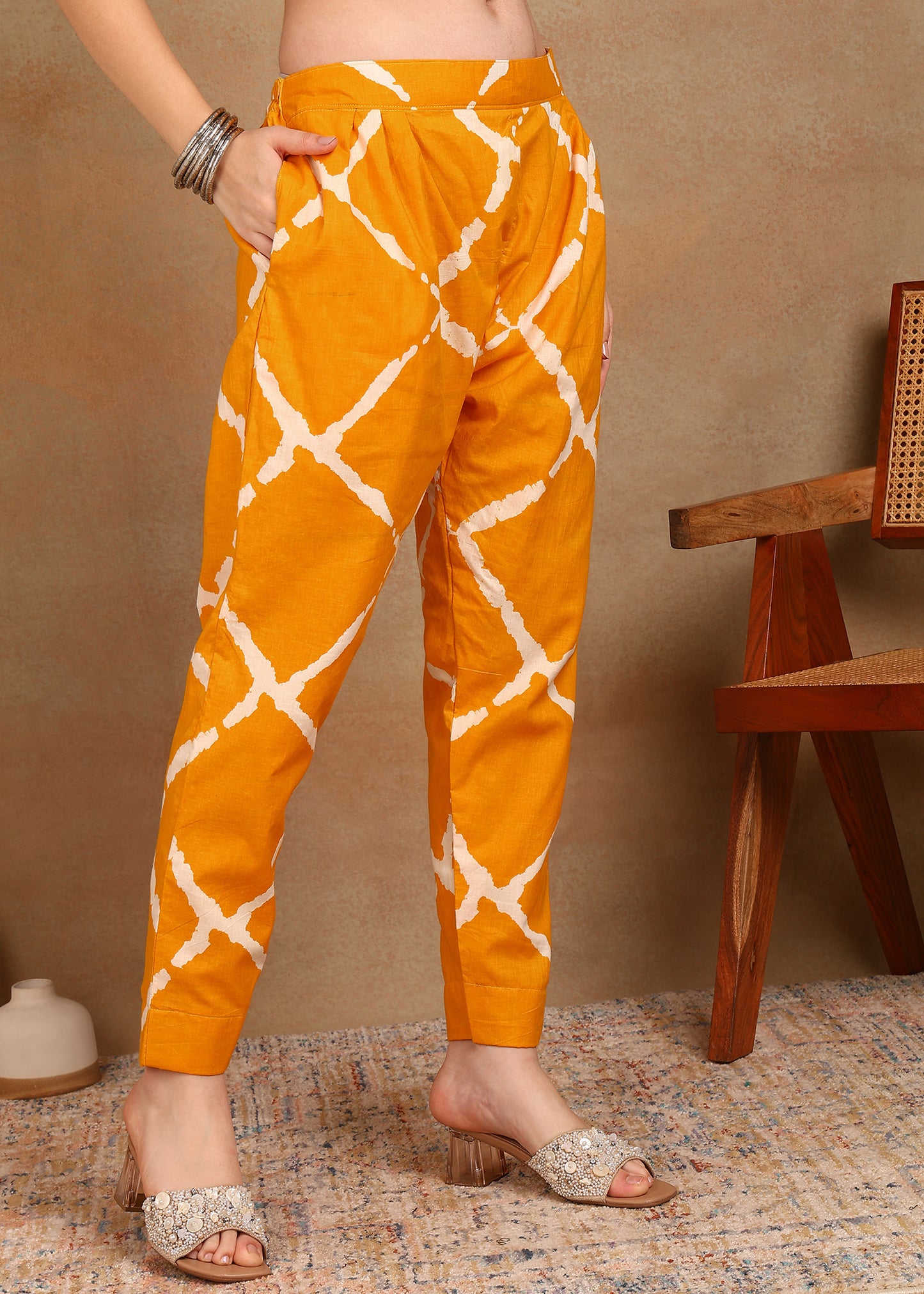Haldi Hues Straight Suit