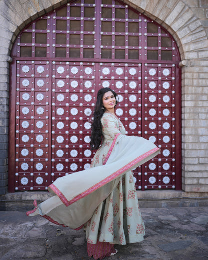 PISTACHIO ROYAL ETHINIC SUIT SET