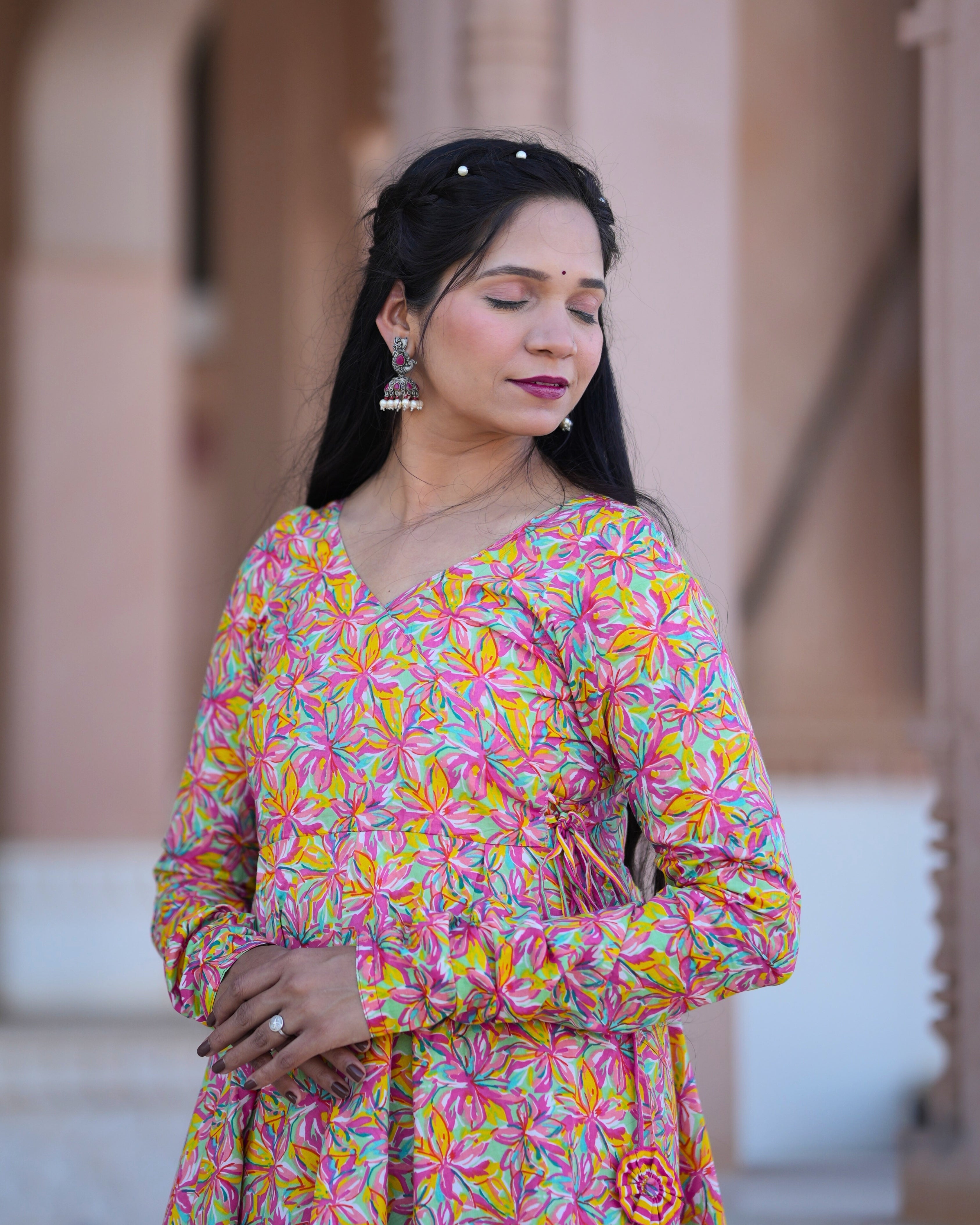 RANGREZ MULTI FLORAL KURTA SET