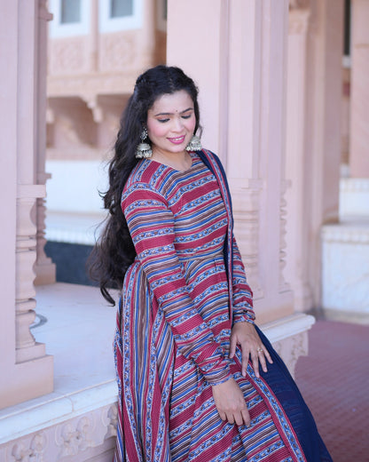 ROYAL STRIPED ANARKALI SUIT SET