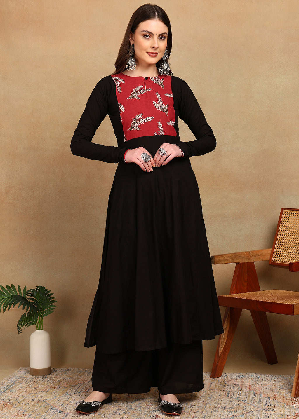 BLACK KURTA PLAZO PANELLED YOKE DESIGN