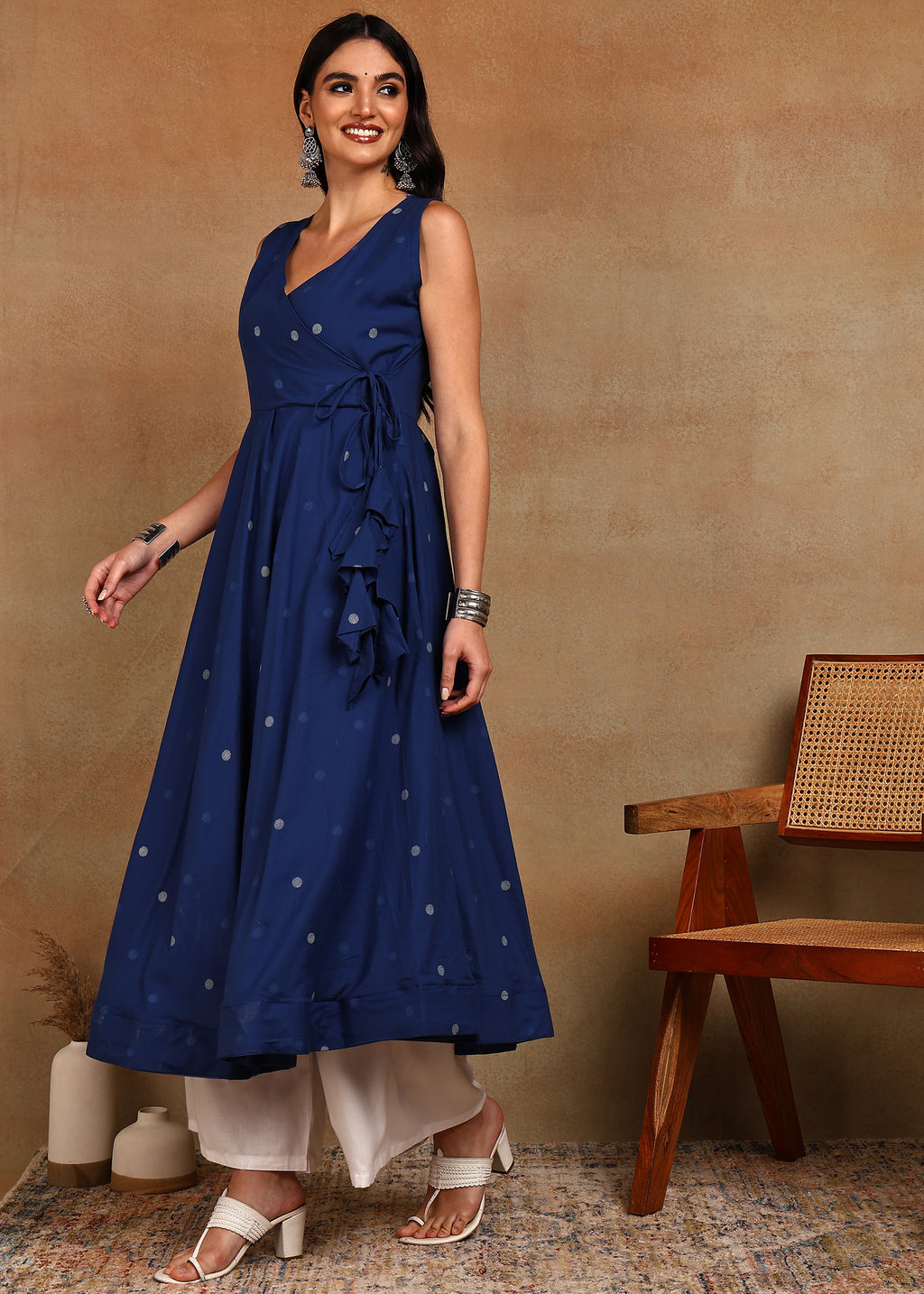 BLUE INDIGO CUTSLEEVES ANARKALI KURTA SET