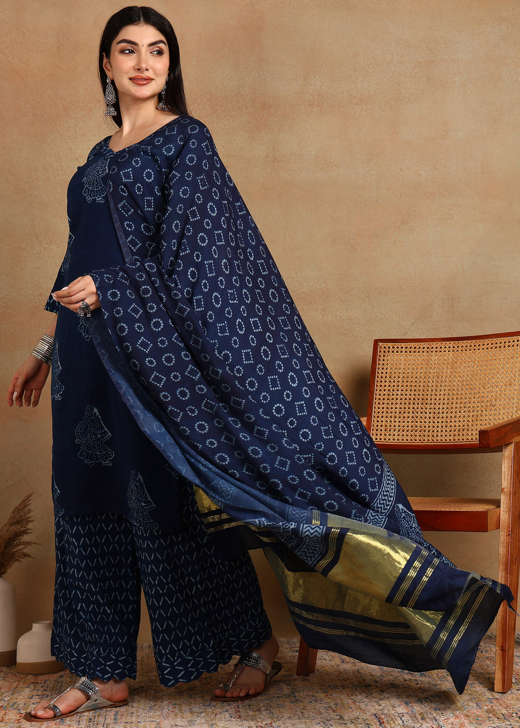 INDIGO PRINTED STRAIGHT SUIT