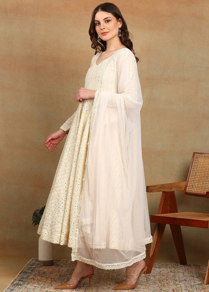 HEAVY EMBROIDERED SUIT SET ELEGANCE