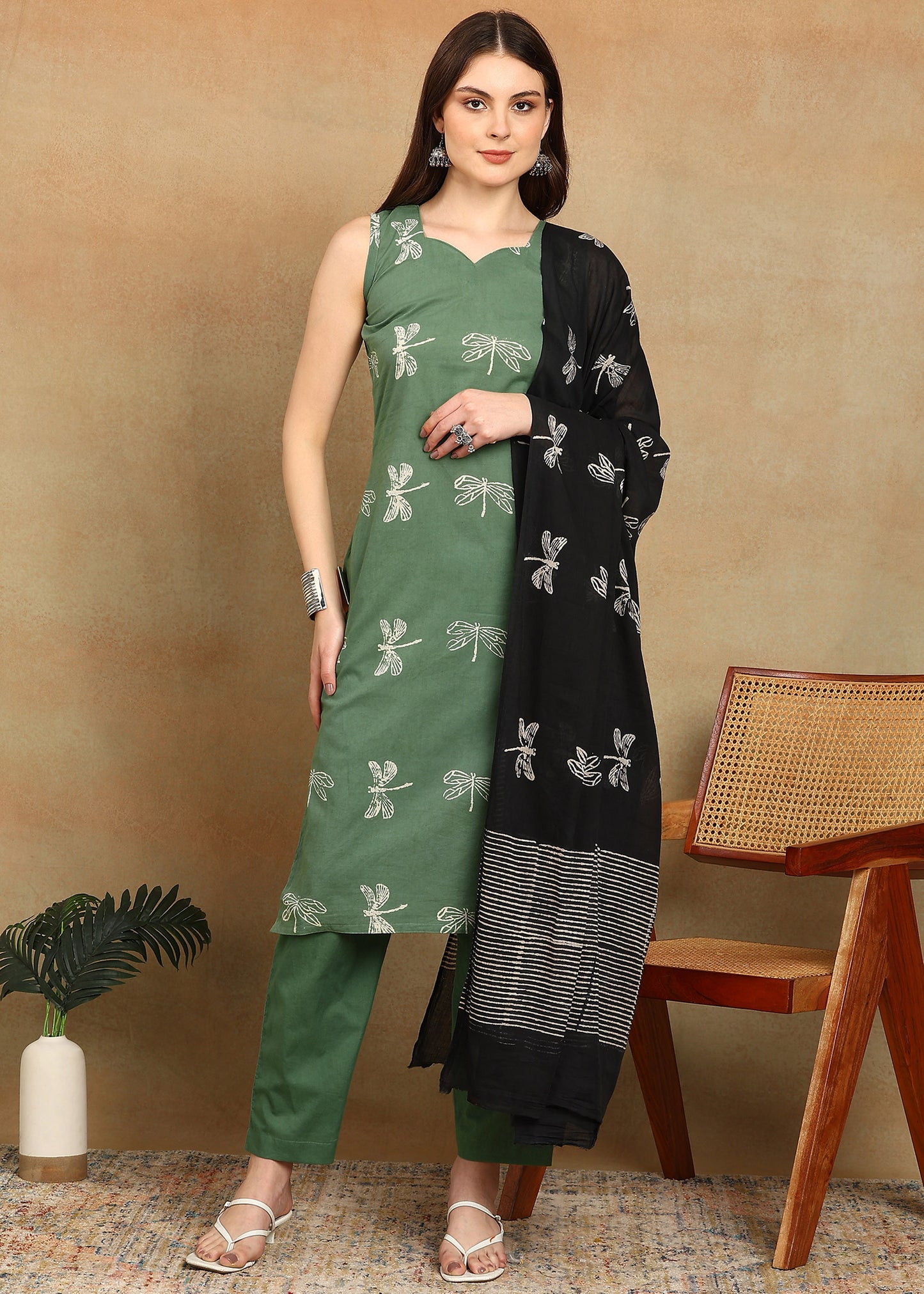 DABU GREEN HANDPRINTED SUIT SET