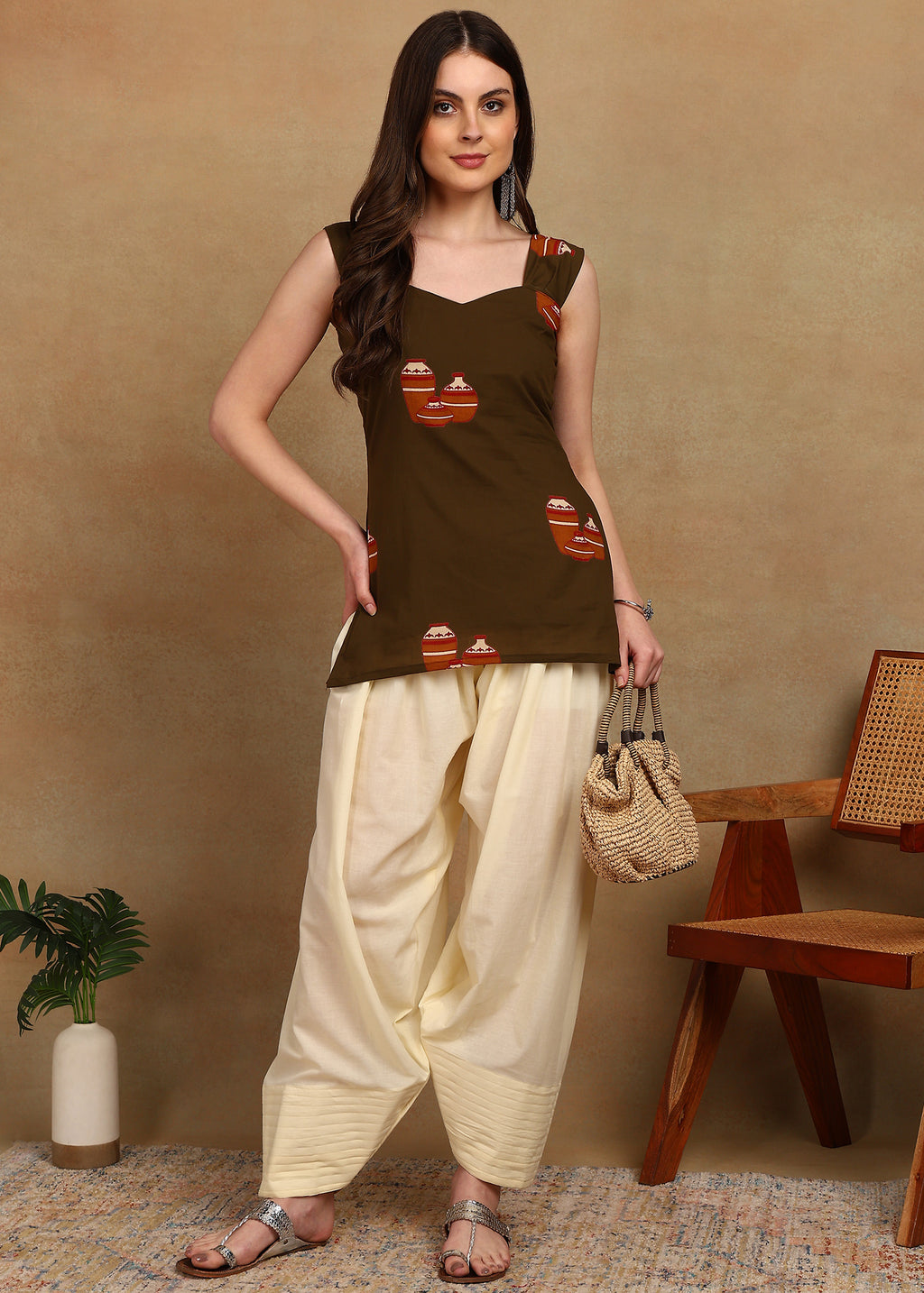 CREAM FARSI SALWAR