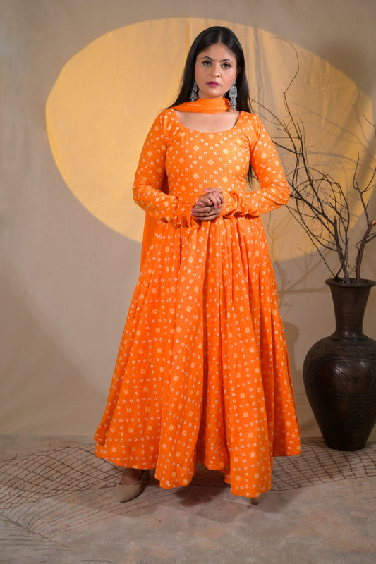 KESARIA BHANDHEJ SUIT SET
