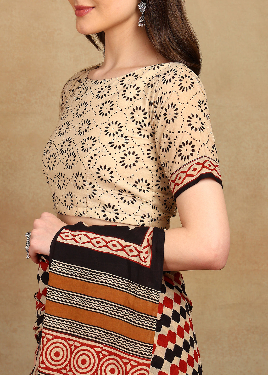 READY TO WEAR BEIGE AND RUST SAREE