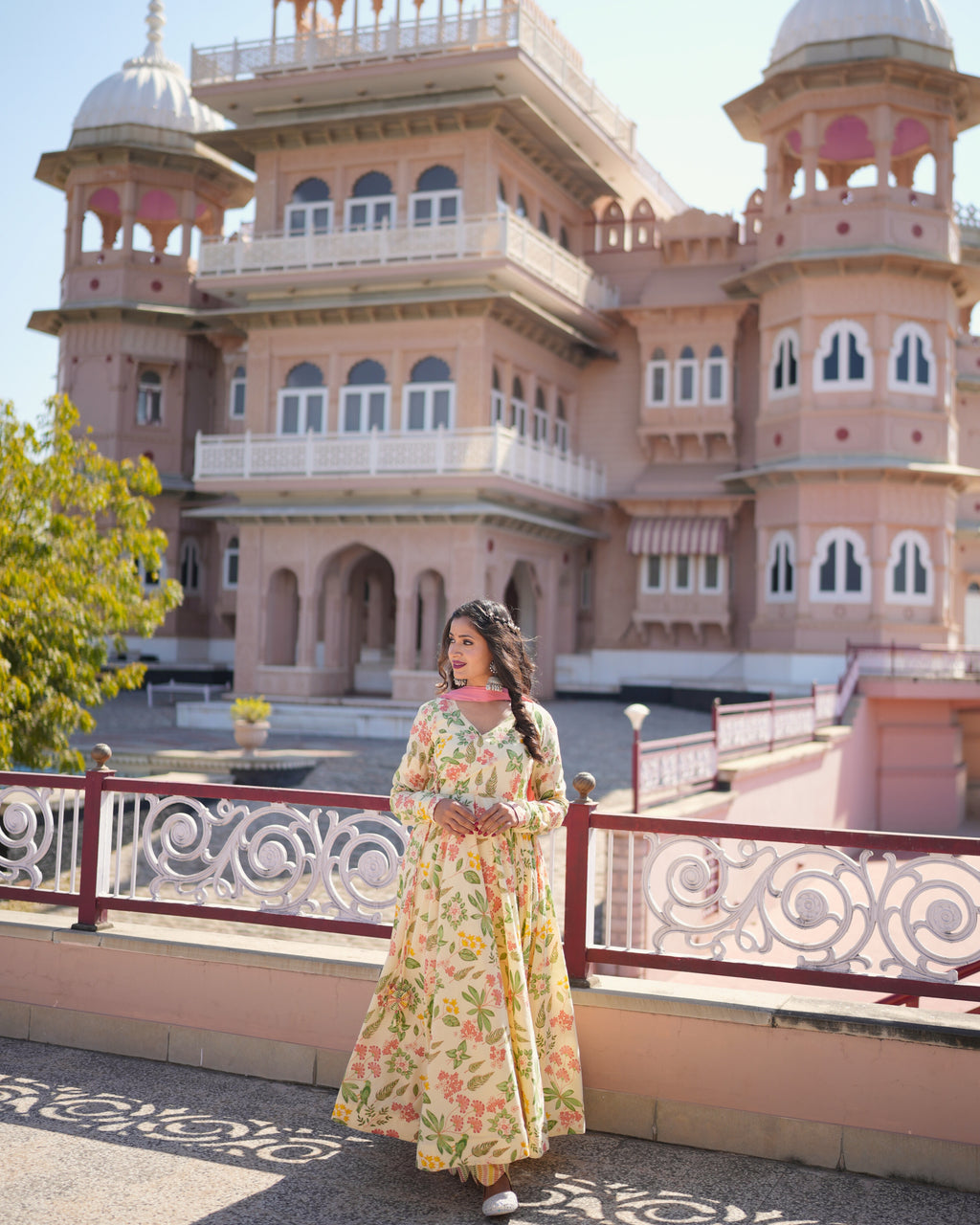 CREAM FLORAL ANARKALI SUIT SET