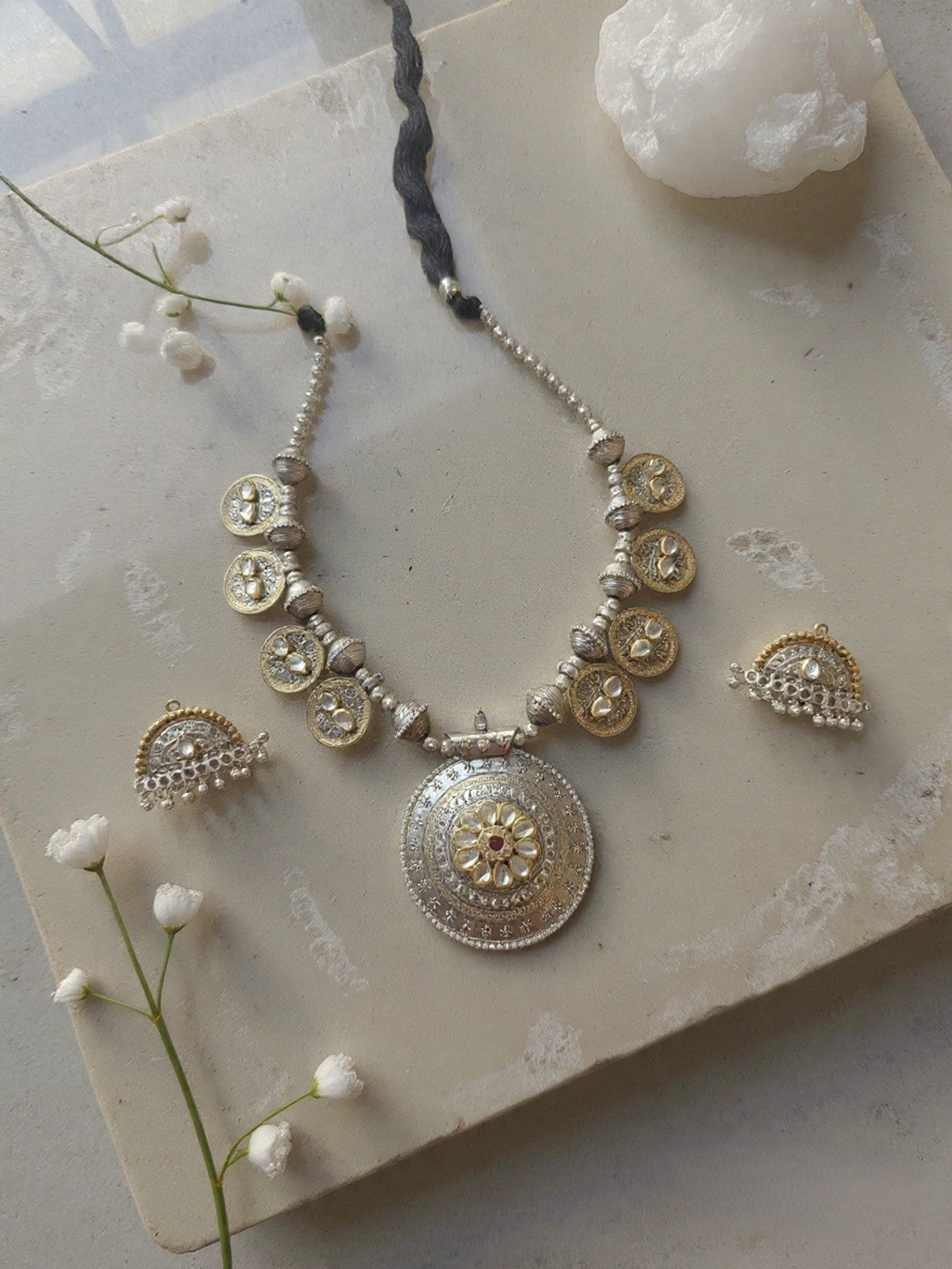 PENDENT SET ROUND HEAVY